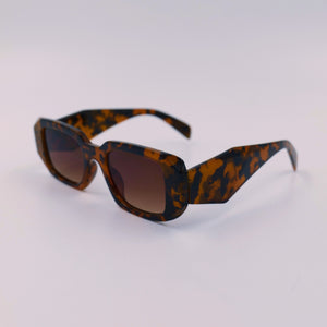 Mid Square Sunglasses in Tort