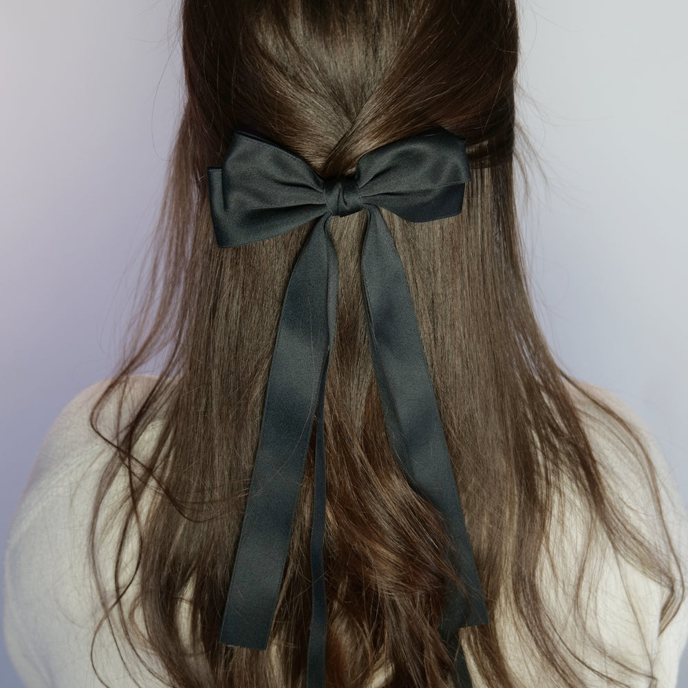 Black Hair Bow